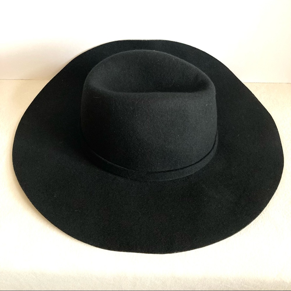 Wool hat - Picture 10 of 12